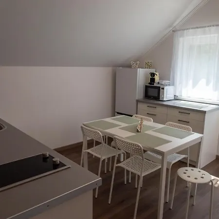 Pipi Es Papi Vendeghaz Διαμέρισμα Kiskunlacháza